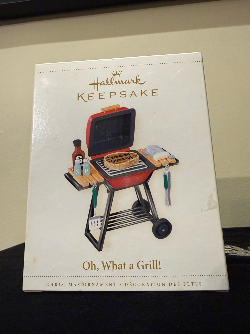 Hallmark Keepsake Ornament 2006 "Oh, What a Grill!" Red BBQ Grill